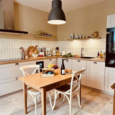 La Maison Du Clos En Champagne Blancs-Coteaux