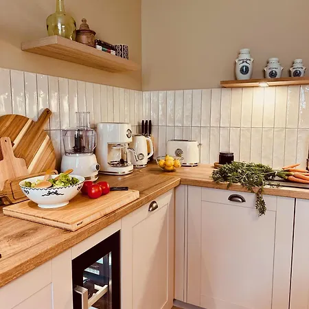 Holiday home La Maison Du Clos En Champagne Blancs-Coteaux
